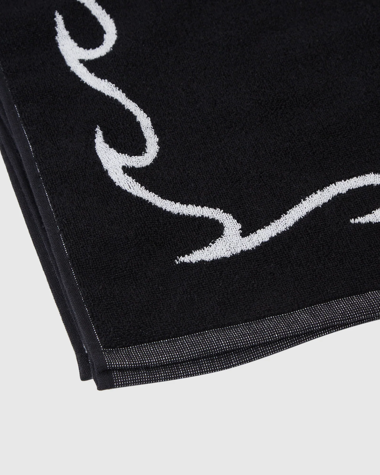 Billabong Arch Towel - Image 3