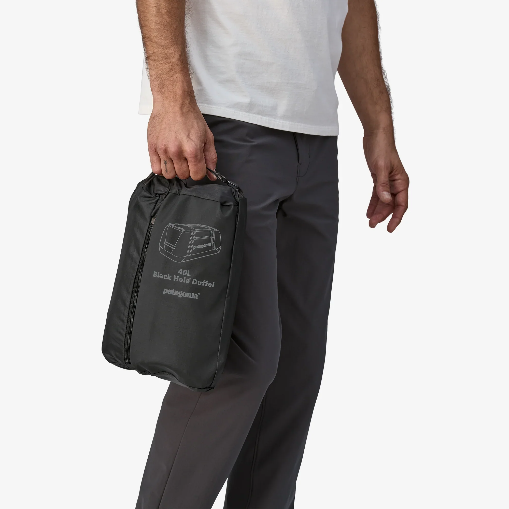 Black Hole Duffel 40L - Seabird Grey - Image 3