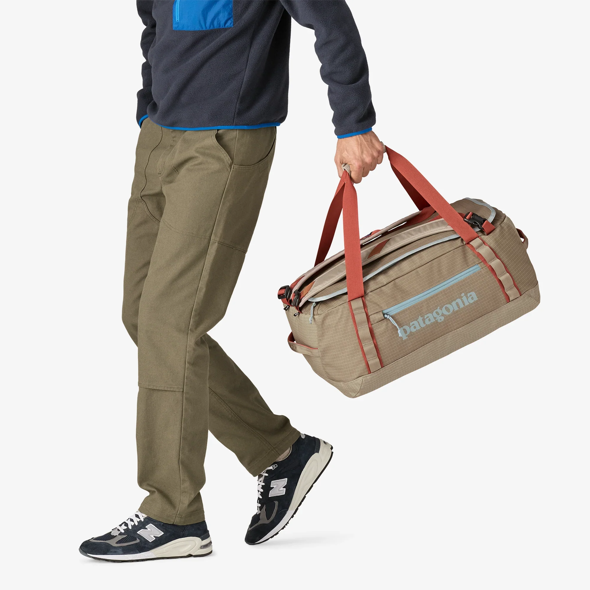 Black Hole Duffel 40L - Seabird Grey - Image 5