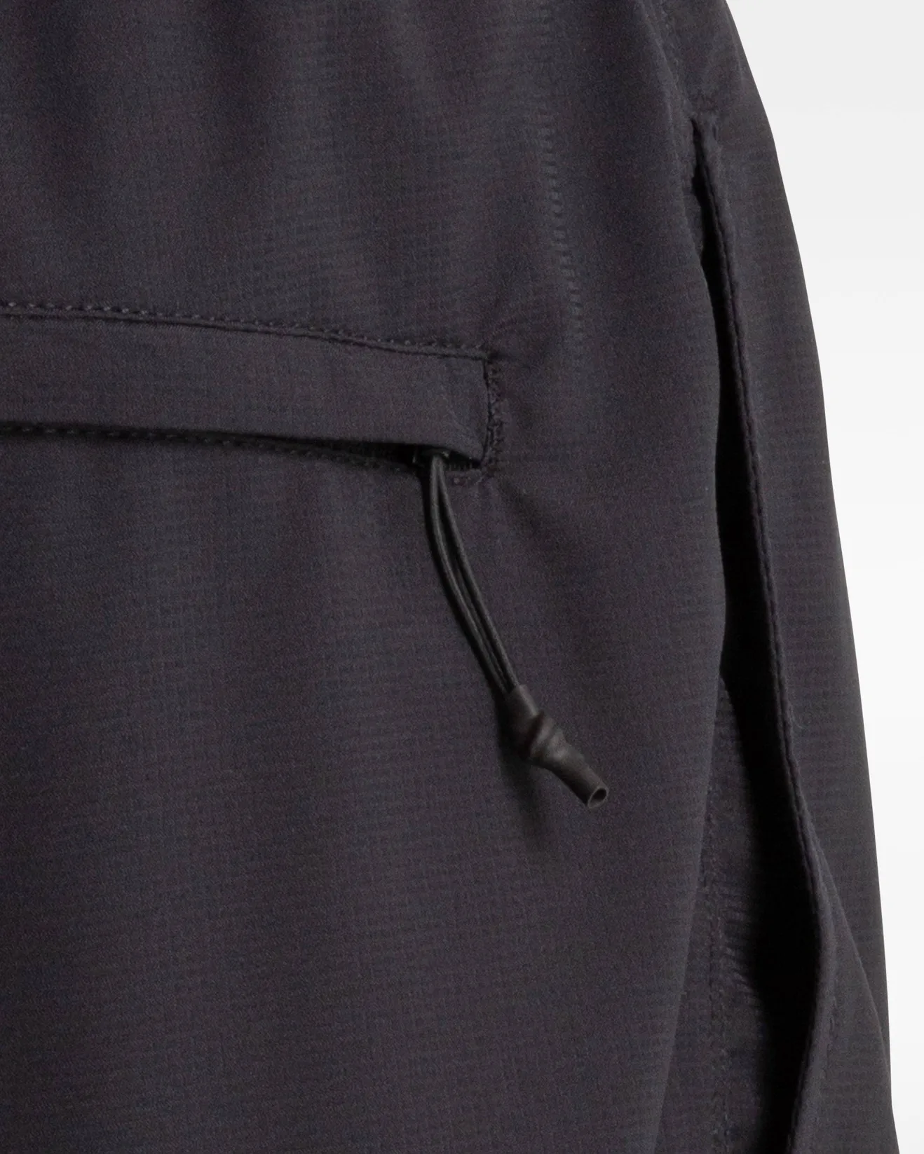 EXPLORE TREK VOLLEY WALKSHORT - BLACK - Image 4