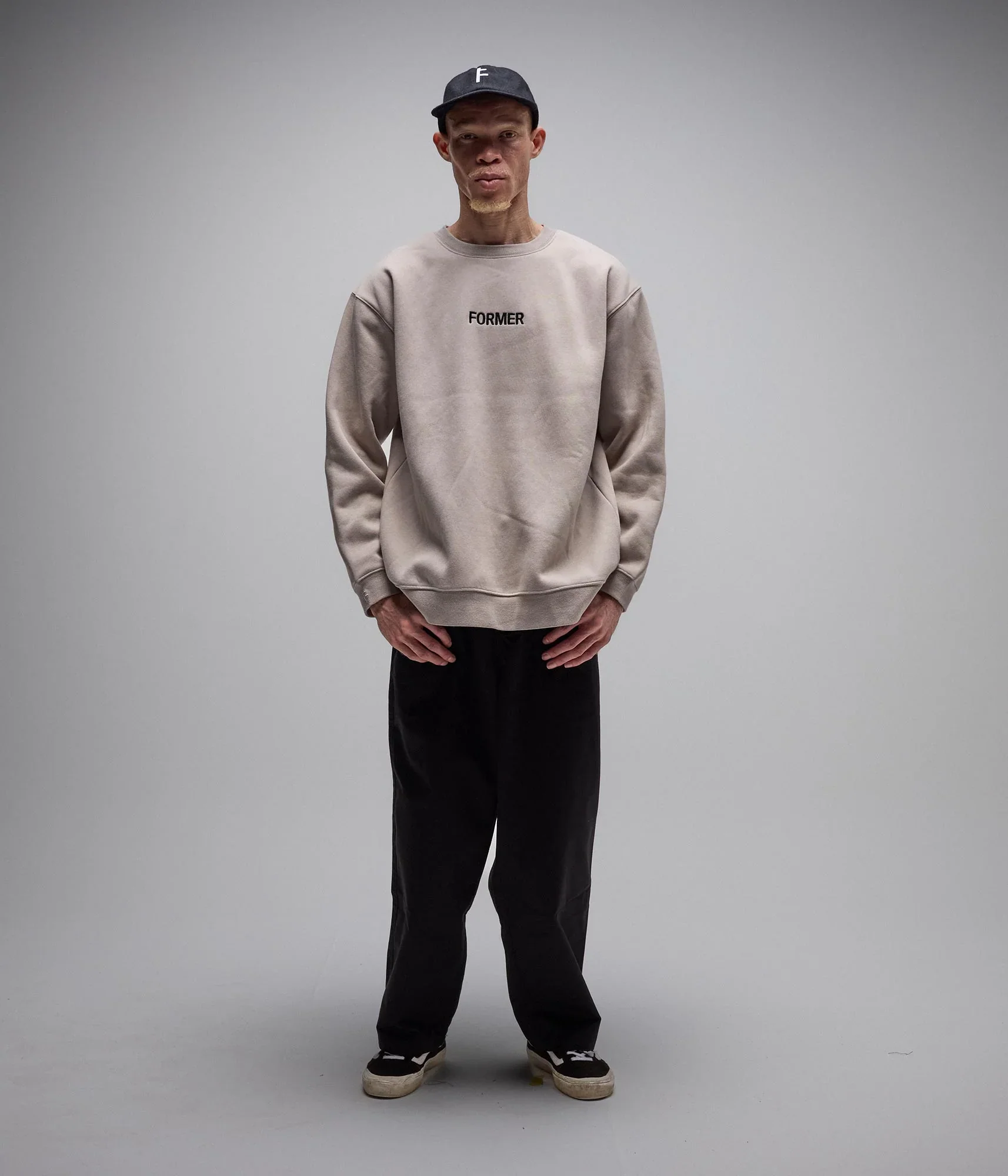 Former Legacy Embroid Crew - Grey - Image 3