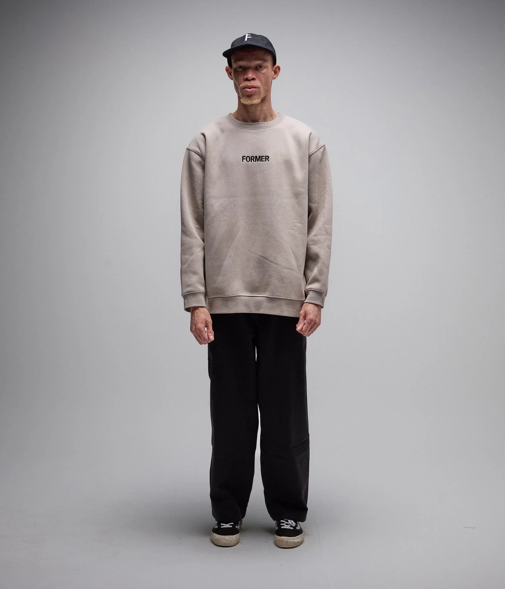 Former Legacy Embroid Crew - Grey - Image 5