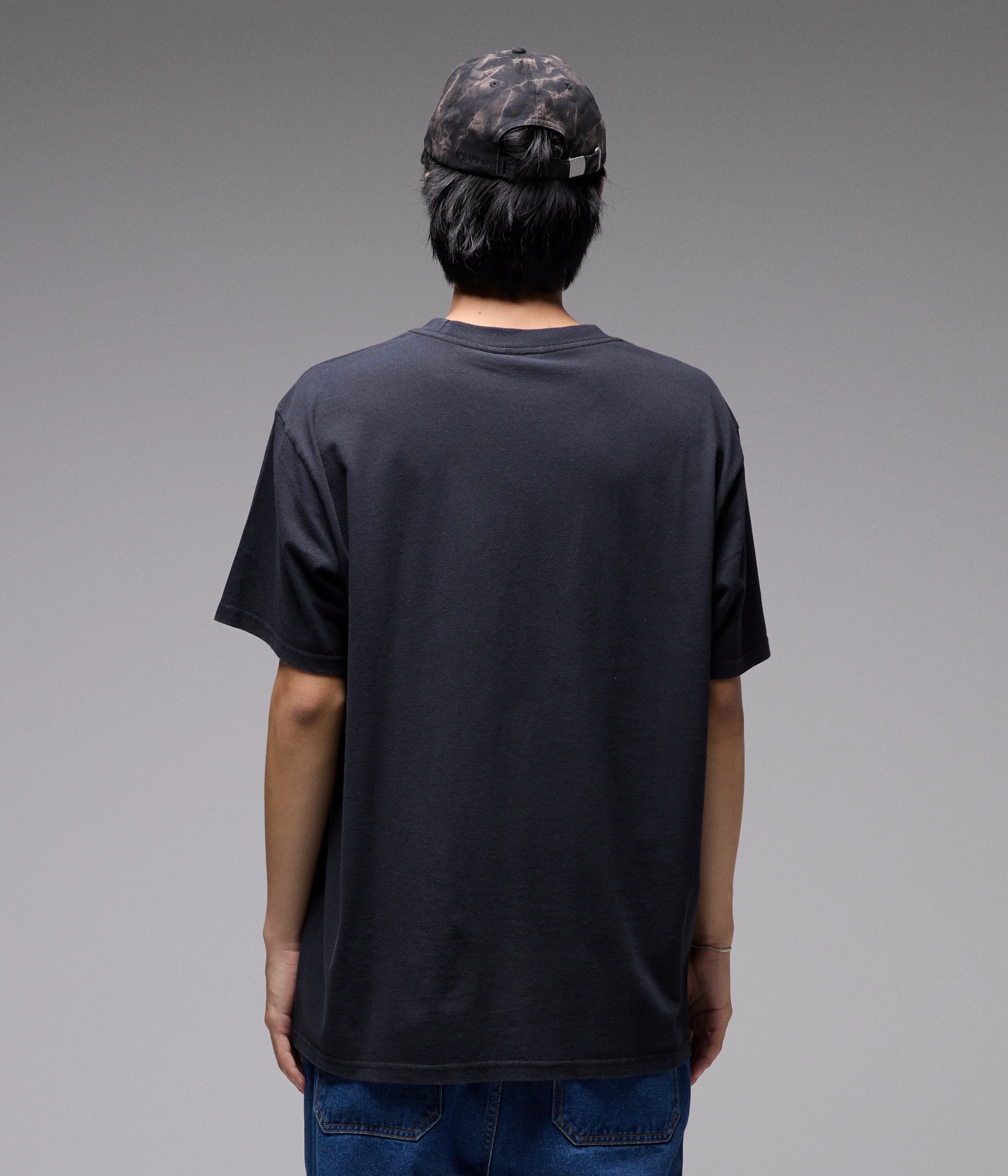 Former Shunning T-Shirt - Washed Black - Image 4