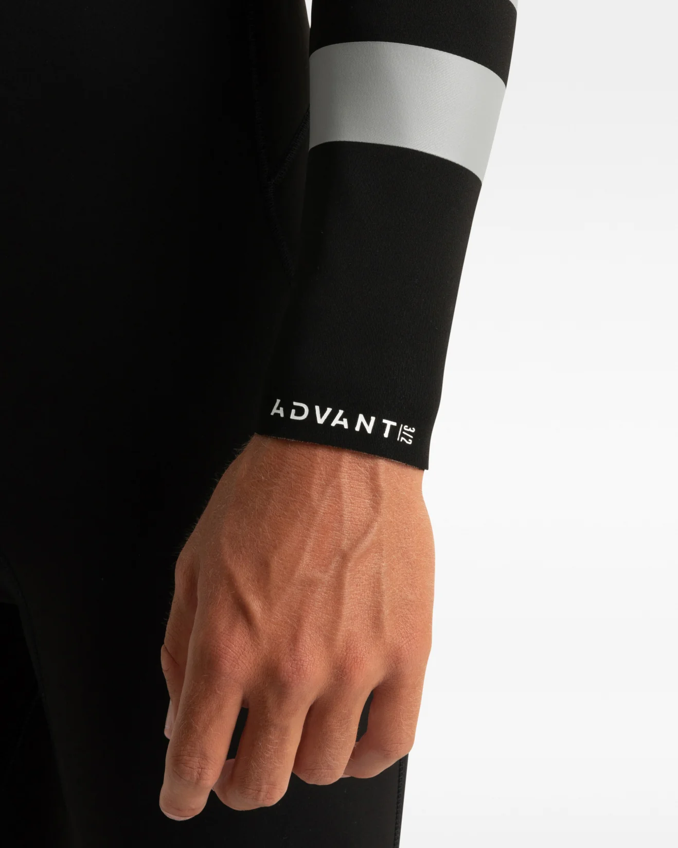 M ADVANT 3/2 MM FULLSUIT 2023 - Image 4