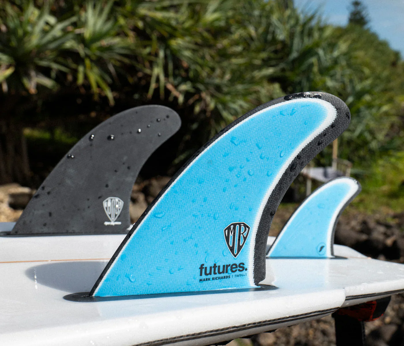 Mark Richards Fibreglass Twin +1 - Blue/White/Black - Image 2