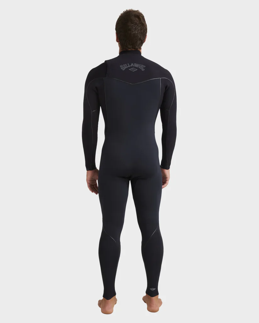 Mens 4/3mm Revolution Pro Chest Zip Steamer Wetsuit - Black - Image 2