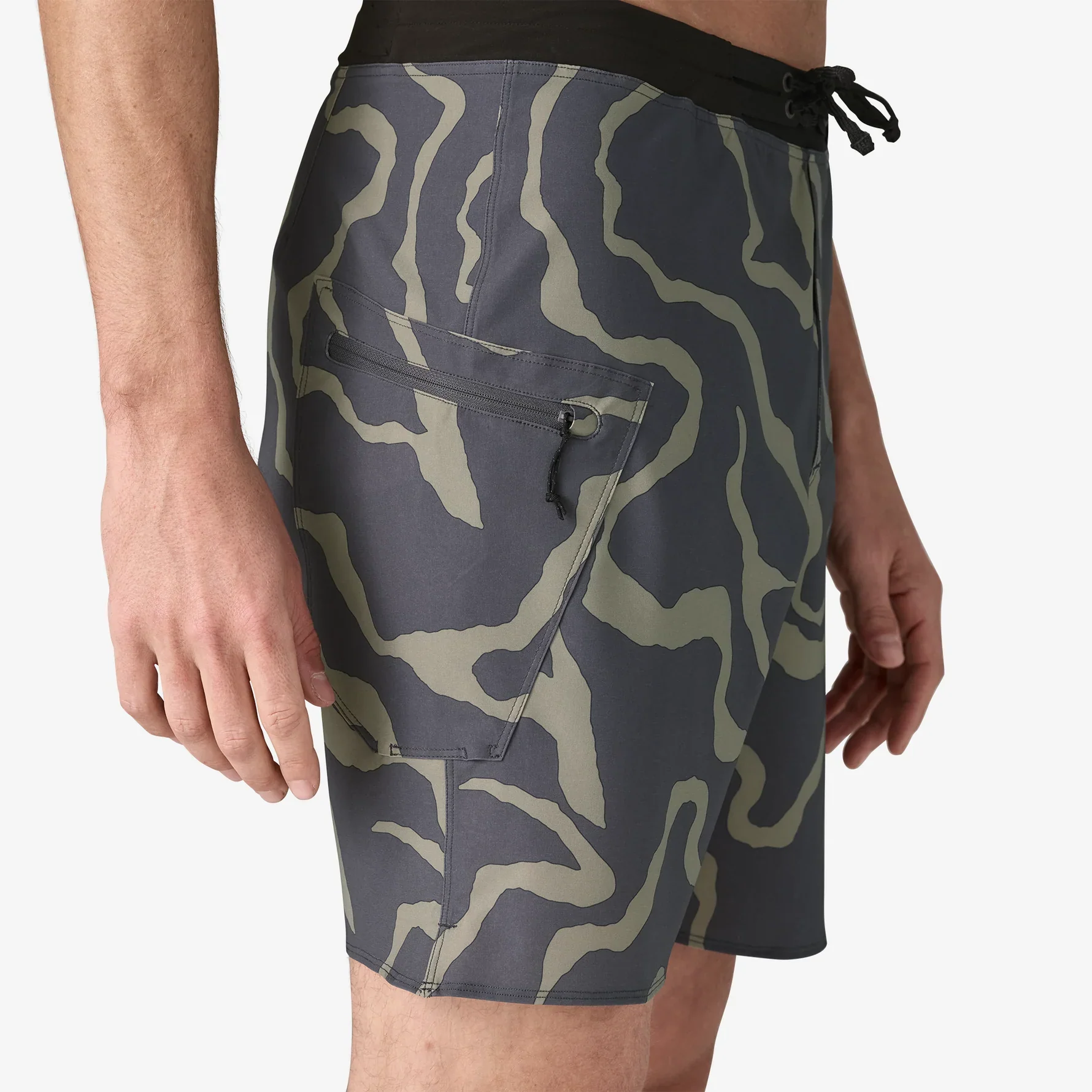M's Hydrolock Stitched 18" Boardshorts - Tiger Tracks Camo: Forge Grey - Image 4