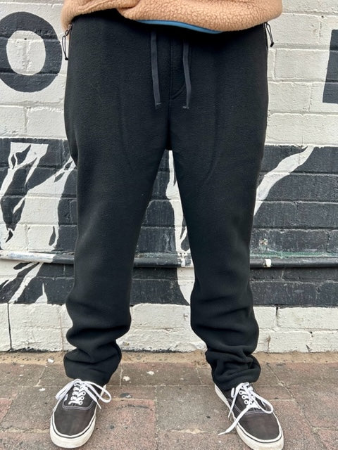M'S SYNCH PANTS BLACK - Image 4