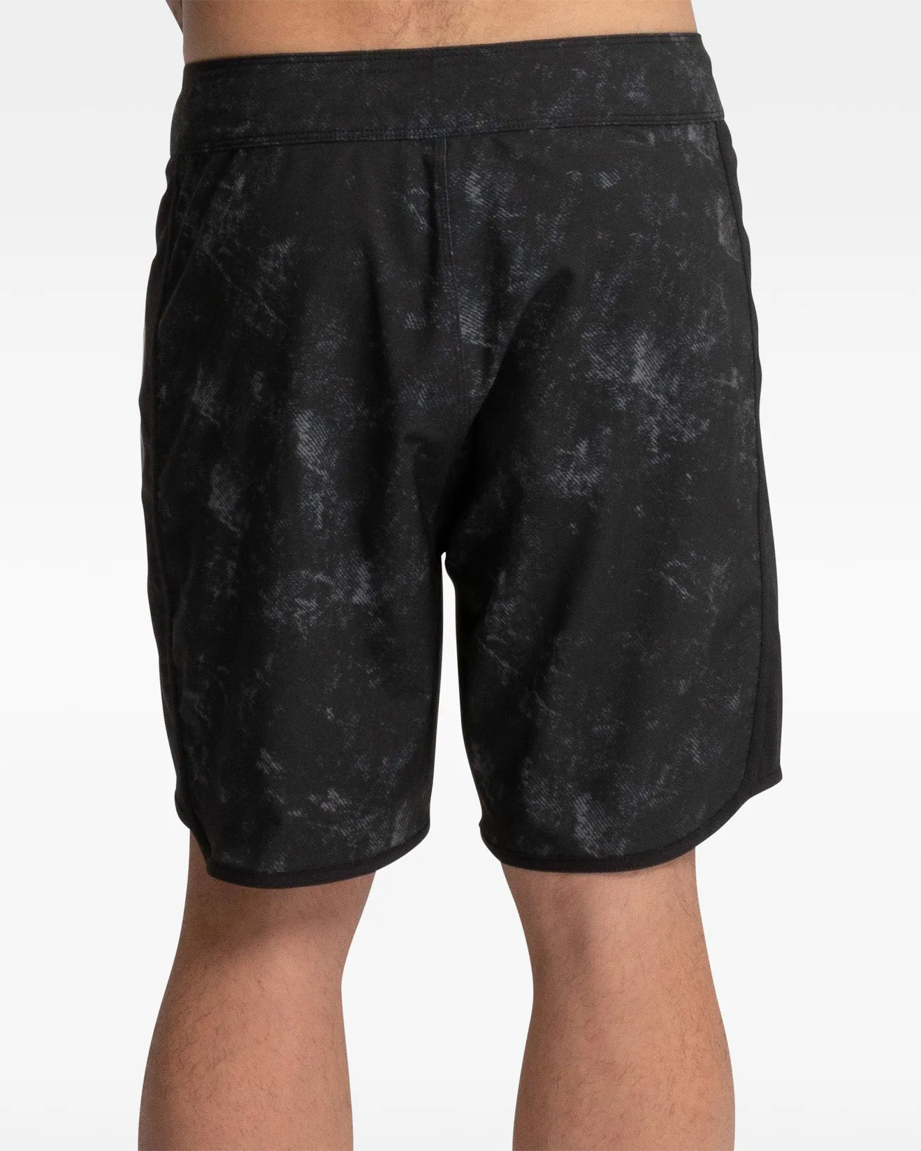 PHANTOM SWEEP PRESS BOARDSHORT - BLACK - Image 7