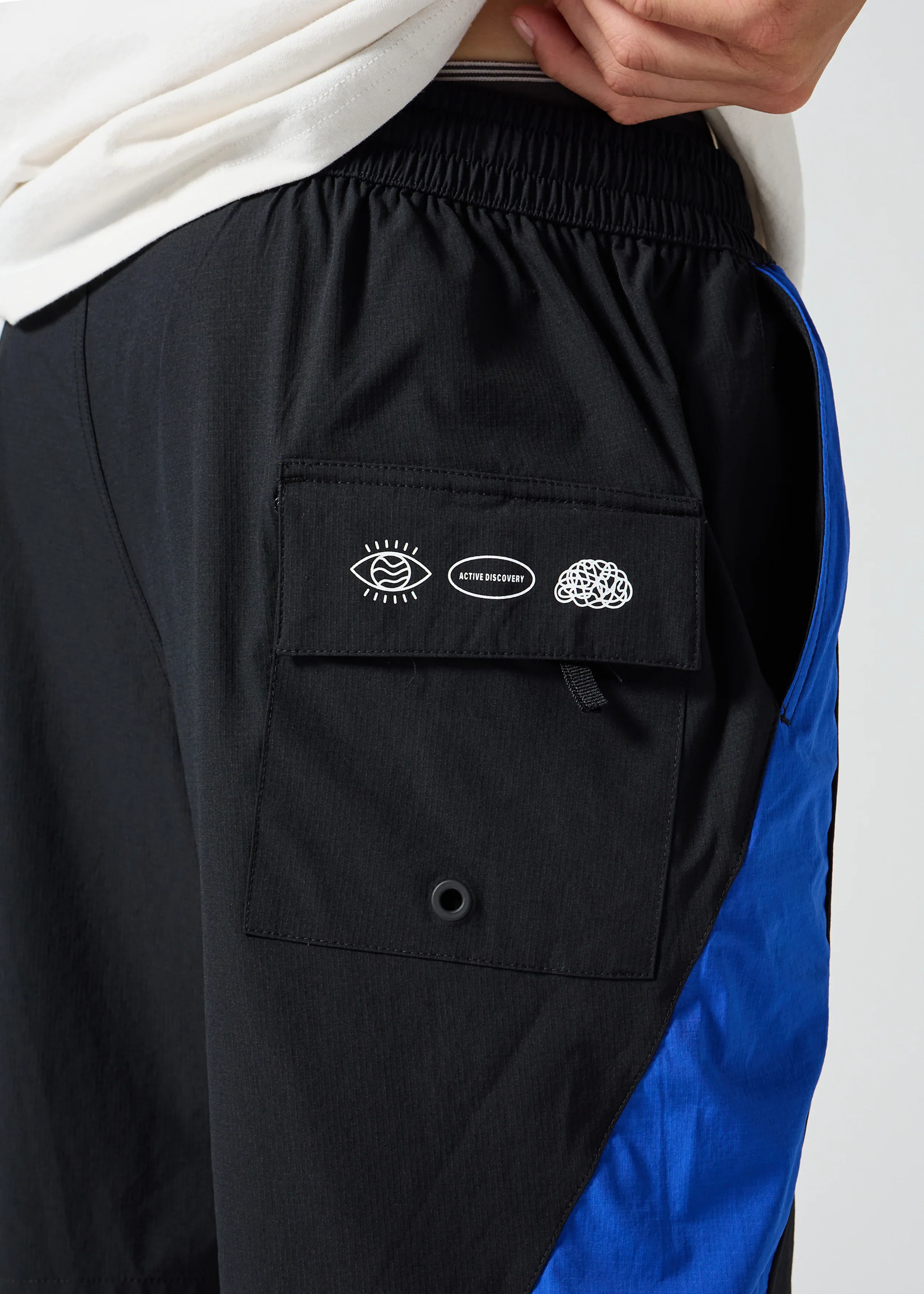 Rivvia Daily Ride Passage Short - Black/Blue - Image 7