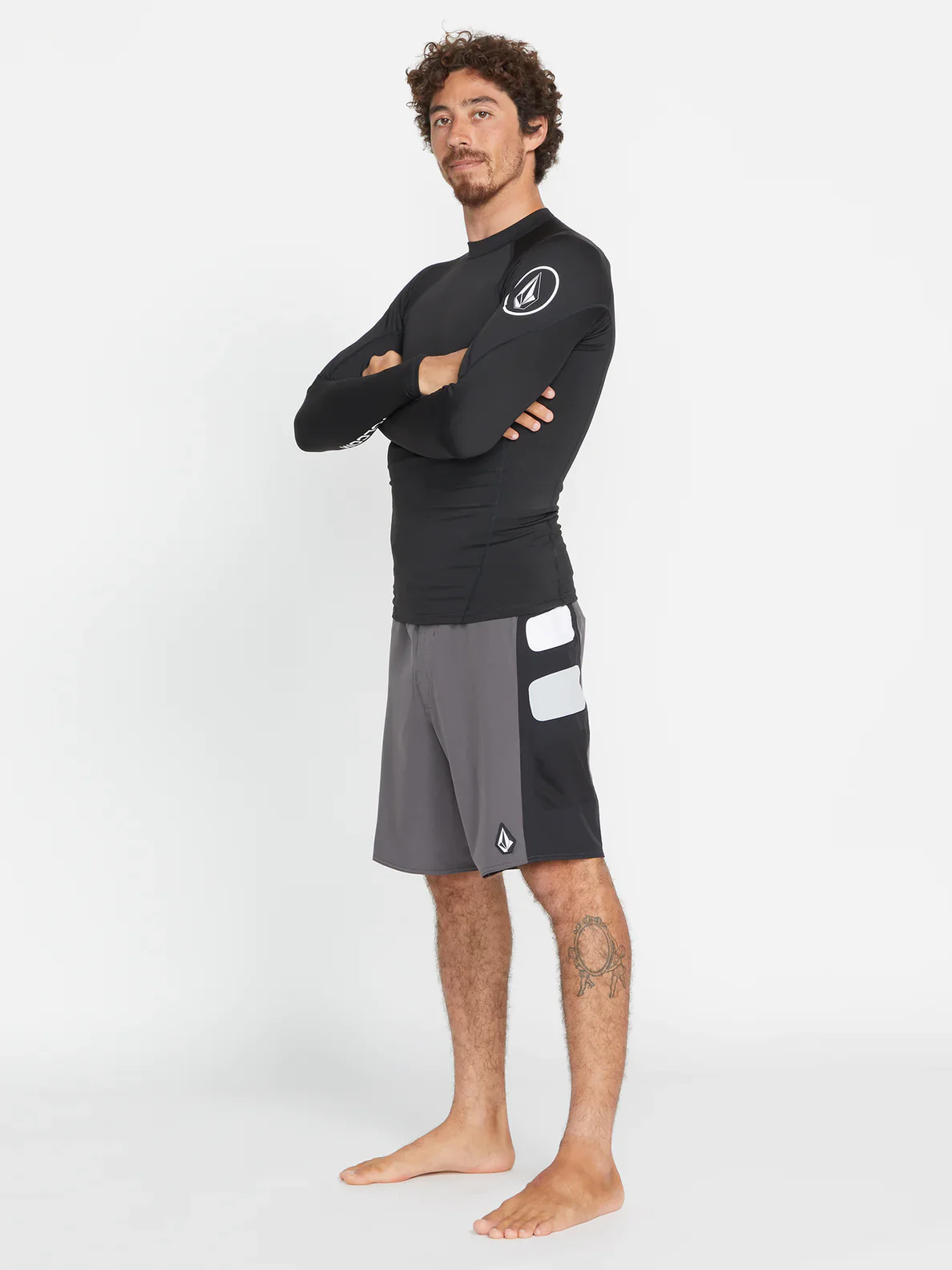 SURF VITALS YAGO DORA 19" BOARDSHORT - Image 3