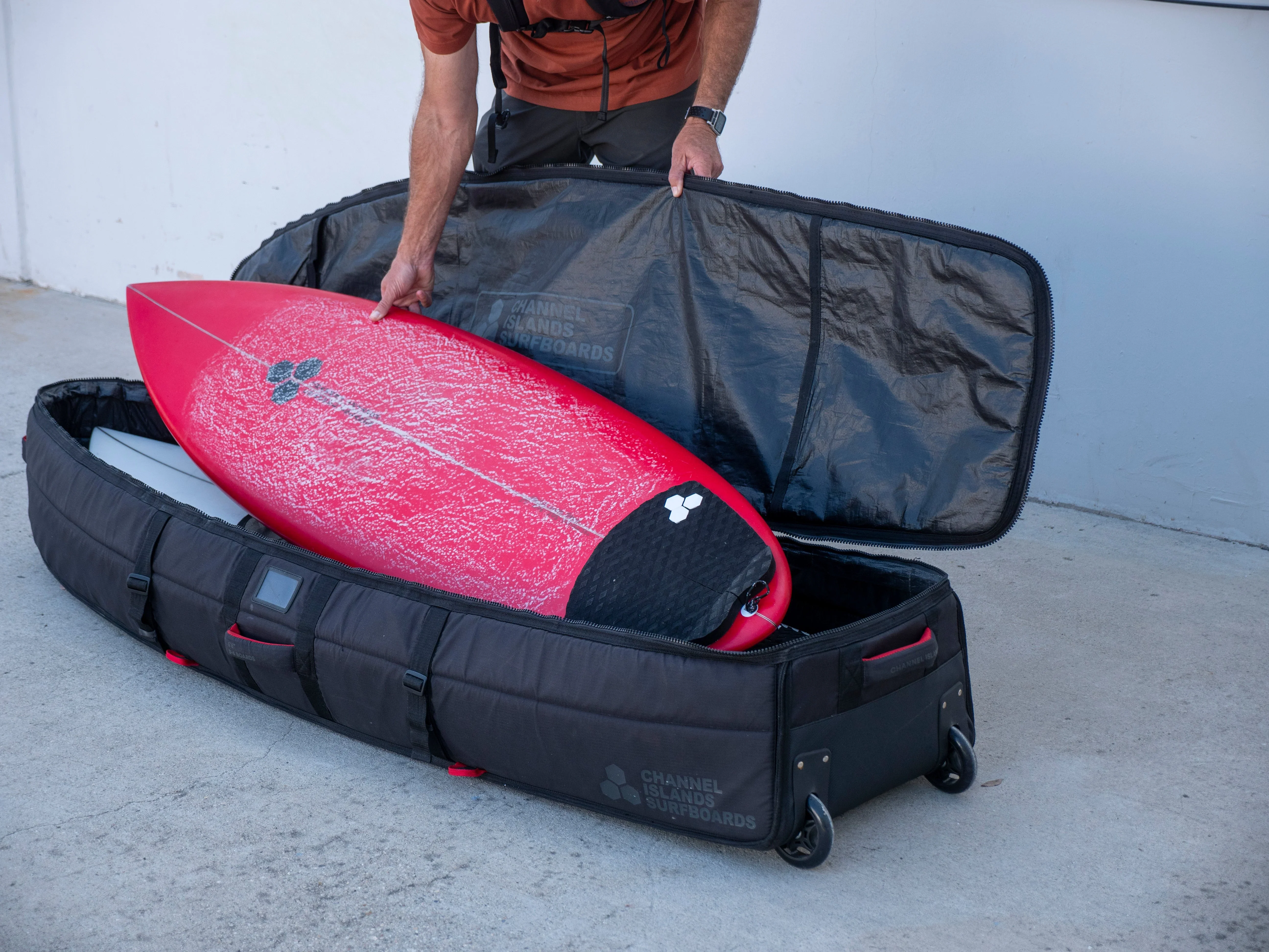 Traveler Wheeled Quad (3-4 Boards) - Black - Image 3