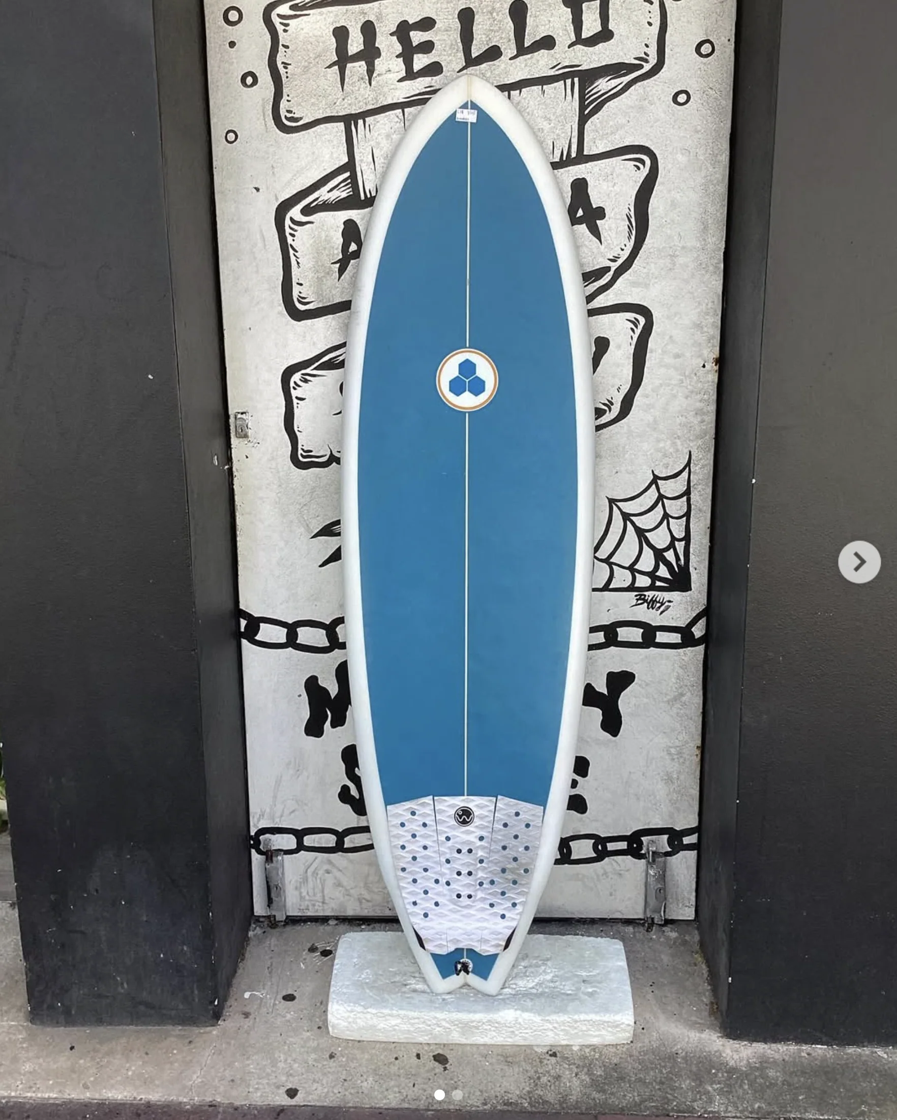 USED - 5'10 G-SKATE BLUE (34.5L)