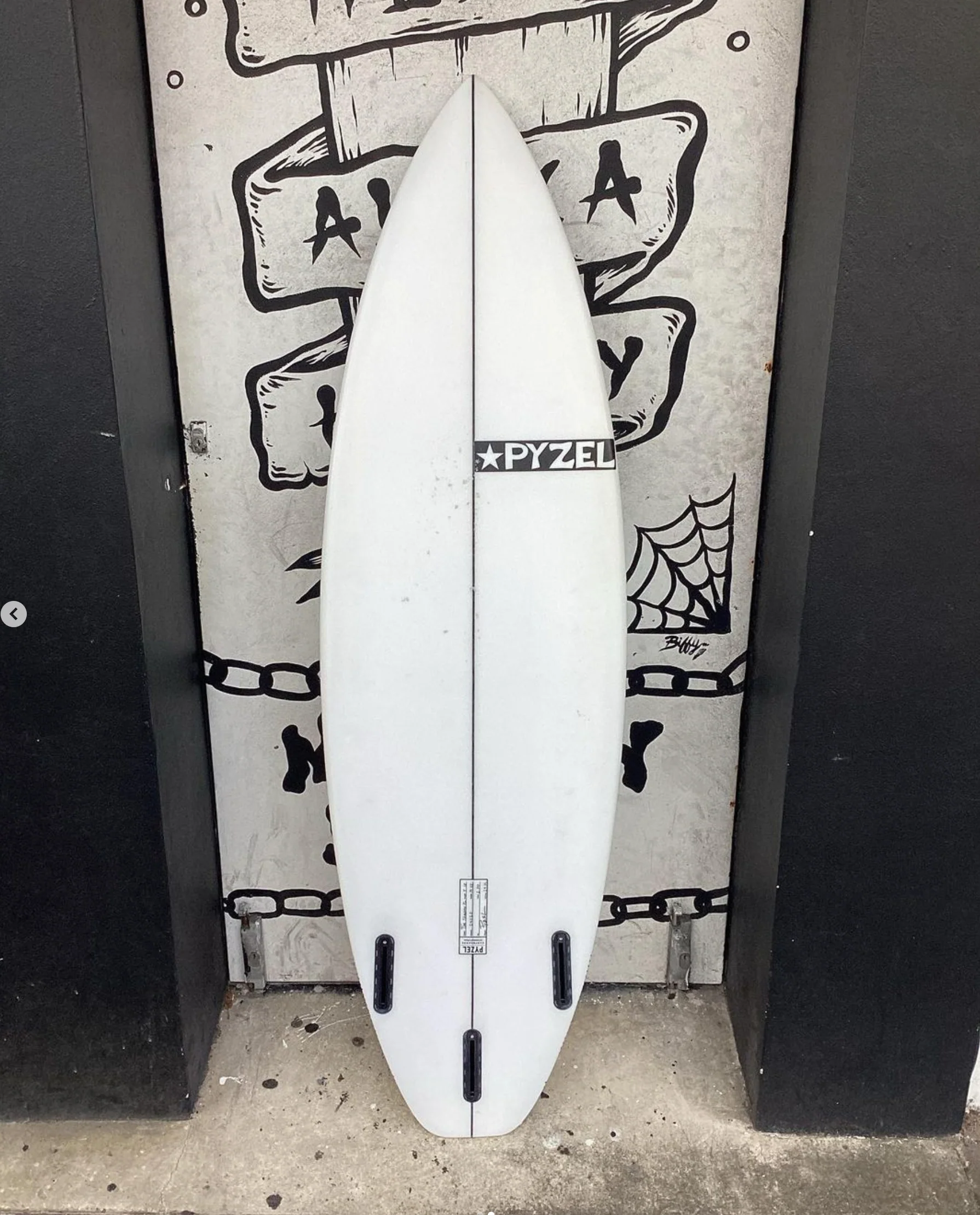 USED - 5'10 PYZEL SHADOW - Image 2