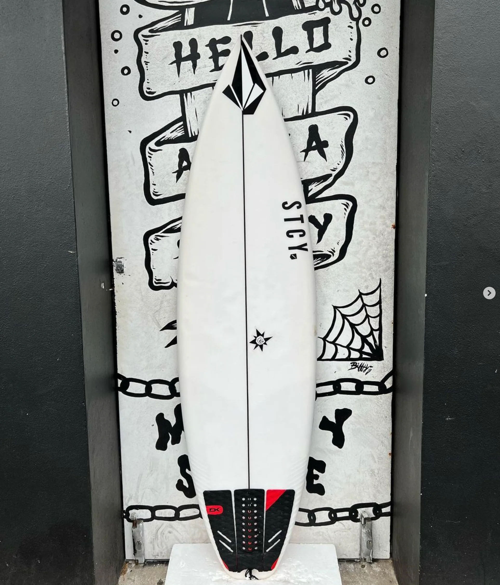 USED - 5'11 STACEY (30L)