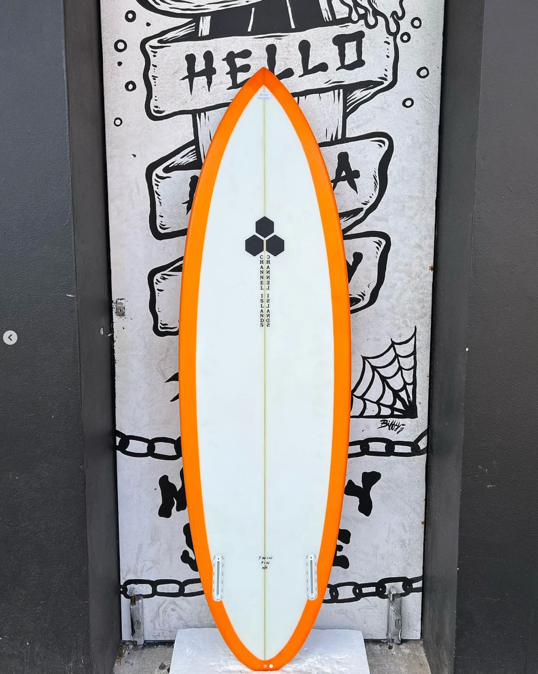 USED - 5'11 TWIN PIN (32.9L) - Image 2