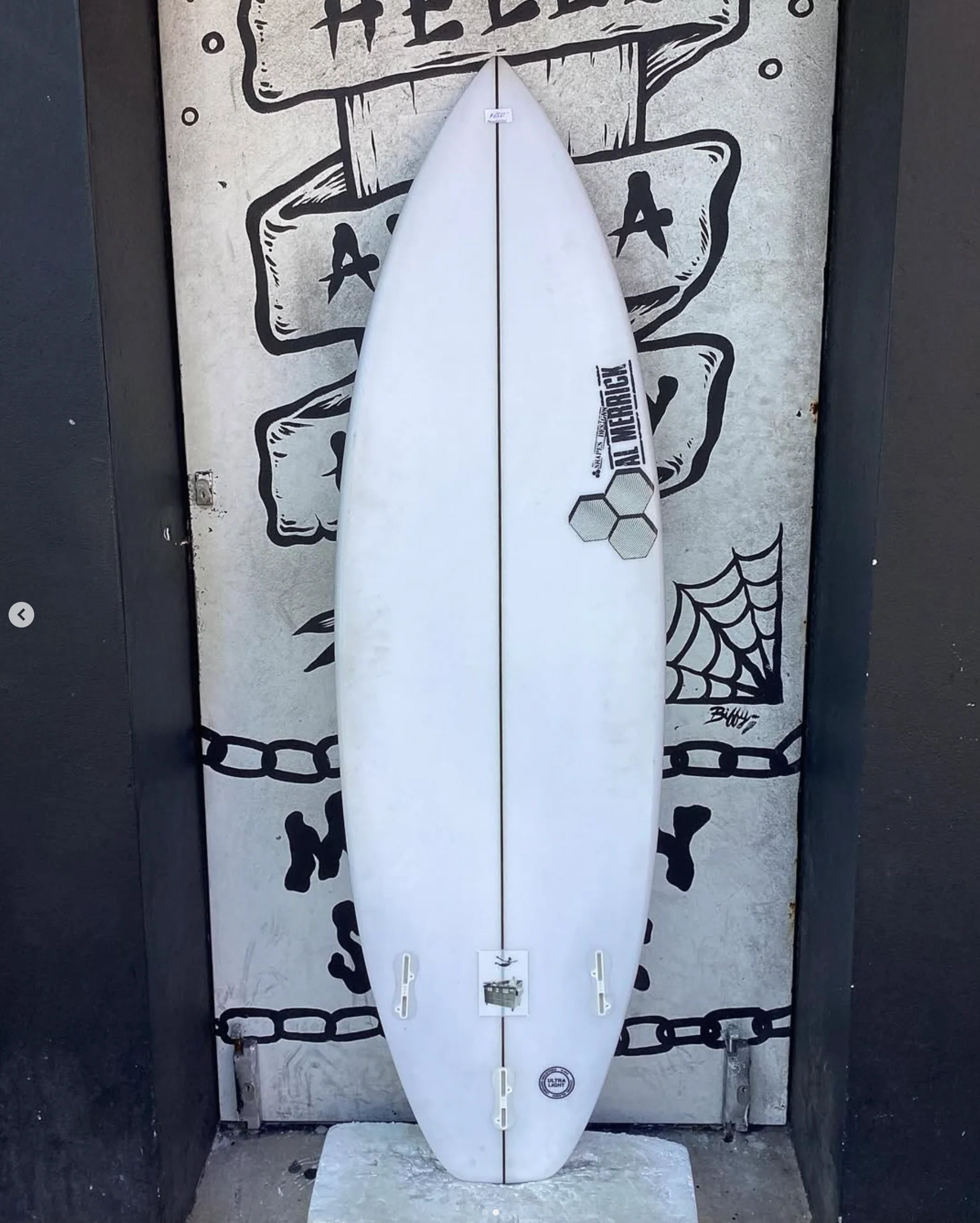 USED - 5'8 Dumpster Diver 2 - 29.3L - Image 2