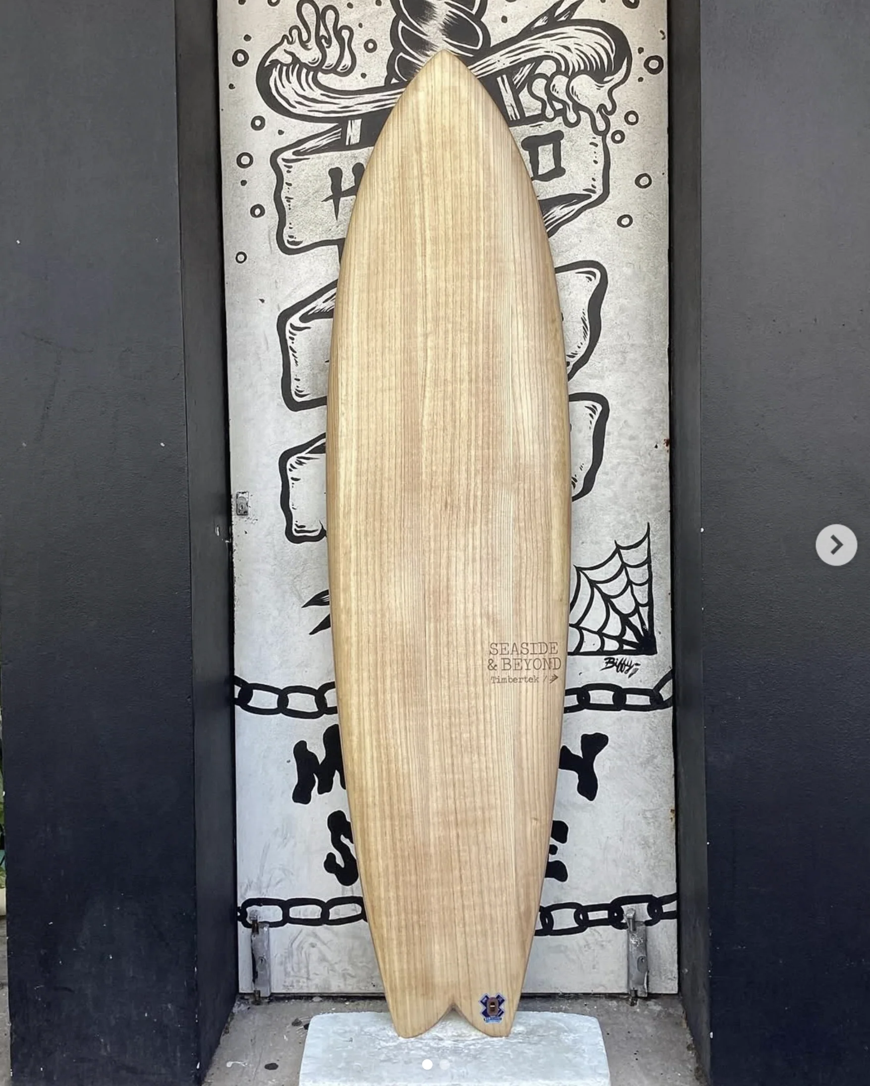 USED - 6'10 SEASIDE & BEYOND (47.2L)