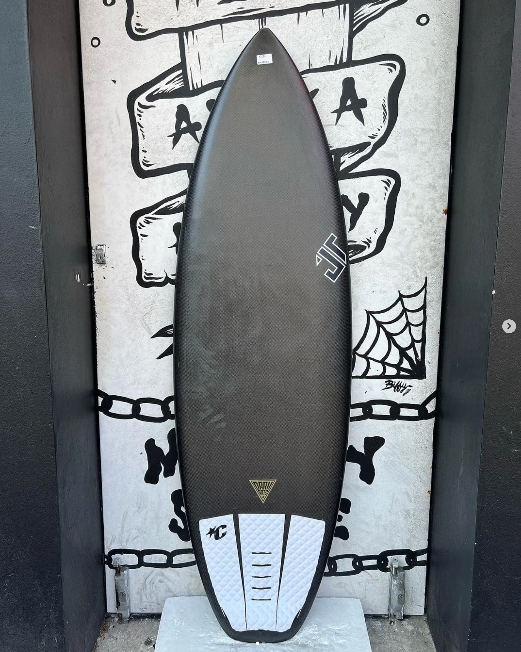USED - JT DAD BOD DARK ARTS (31L)